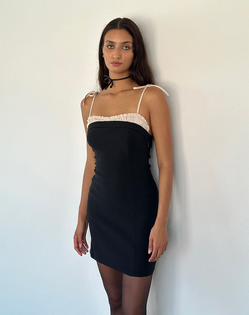 DARUKA-DRESS-STRETCH-TAILORING-BLACK_3217