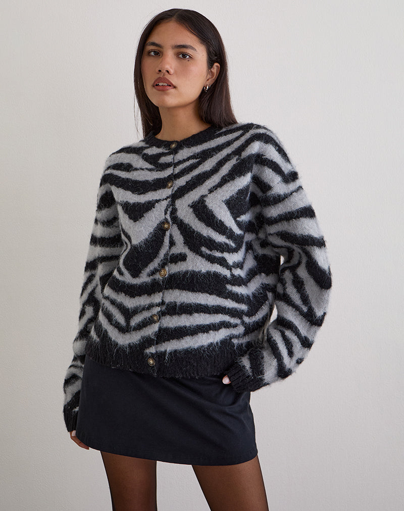 LILIANA-CARDI-KNIT-BIG-ZEBRA-BLACK-GREY-0075