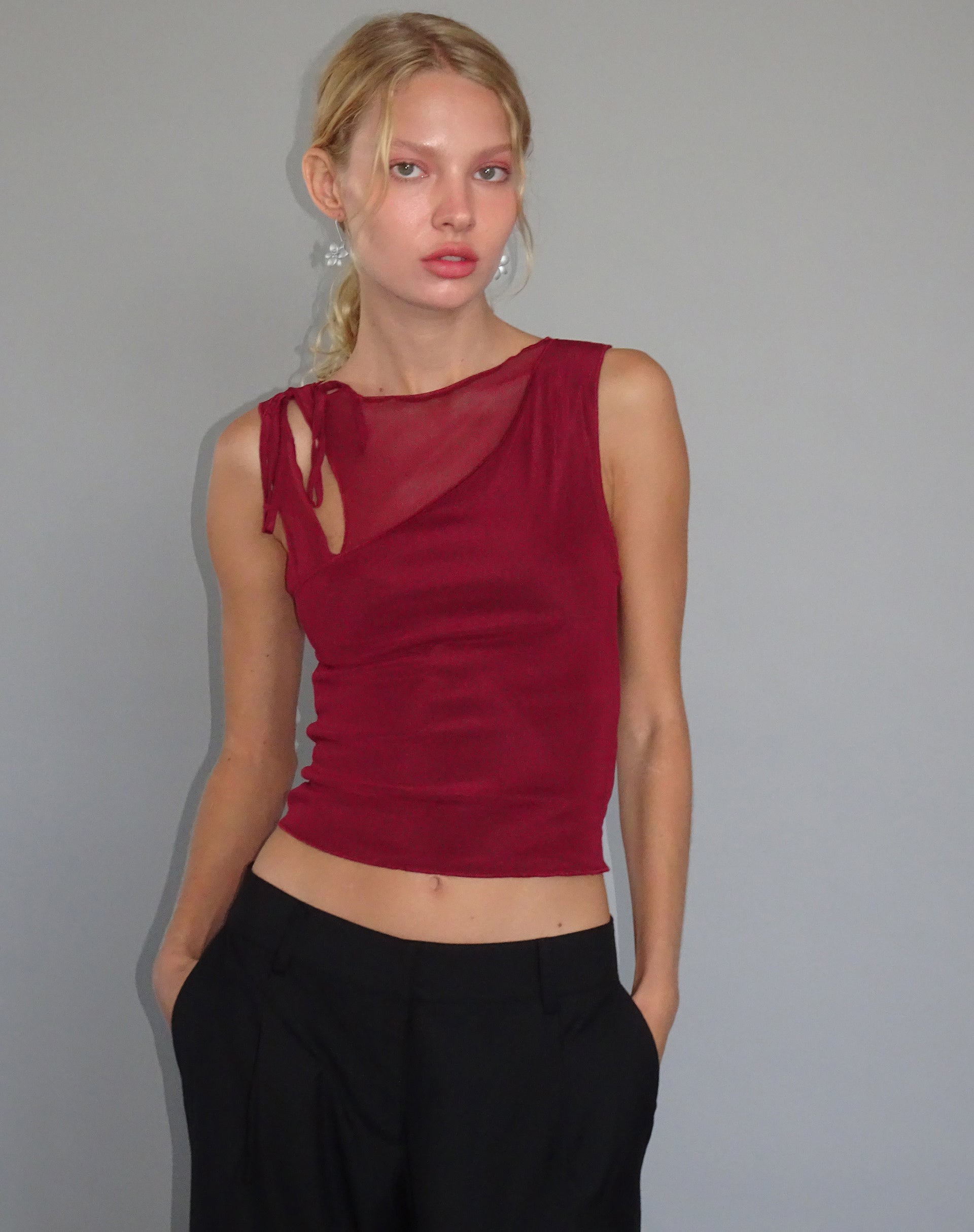 MONI-VEST-TOP-MAROON-7908470