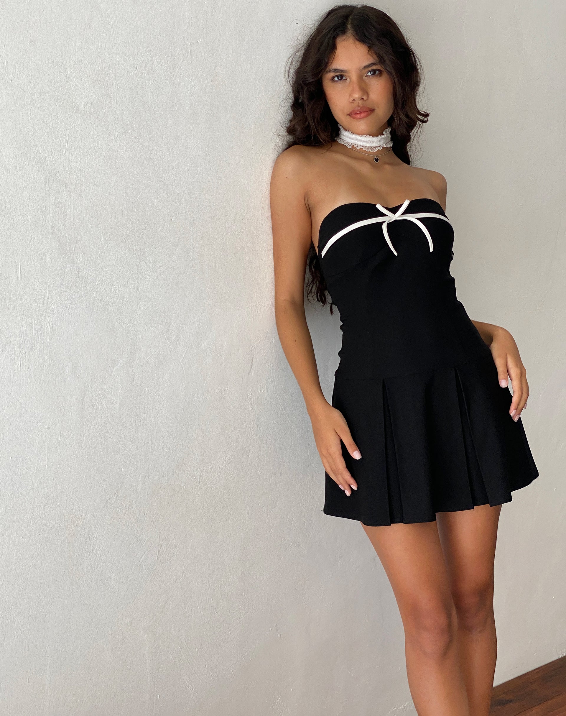 PANOLIA-BOW-FRONT-PLEAT-MINI-DRESS-BLACK_2657
