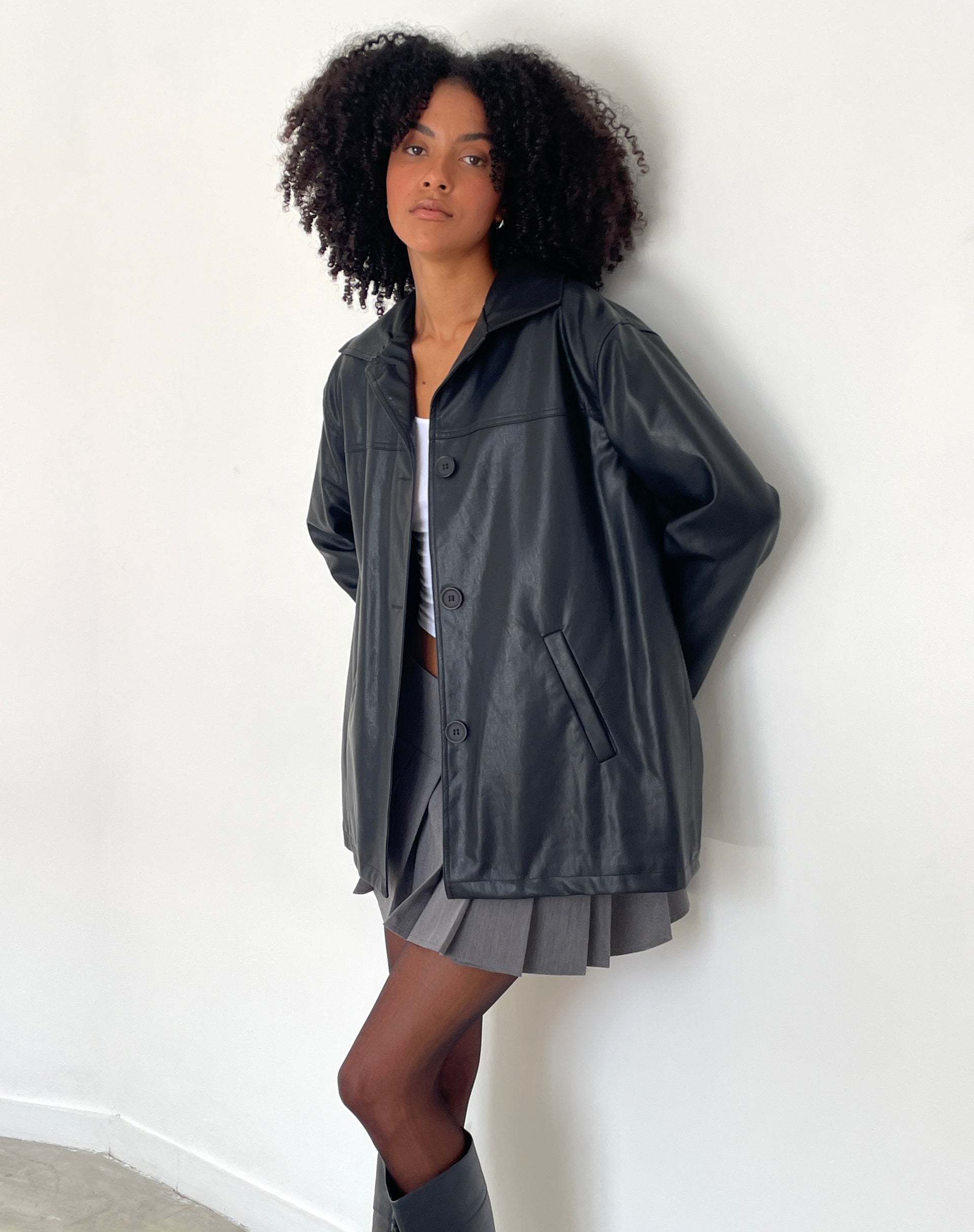 WALTA-JACKET-IN-PU-BLACK-_-CASINI-PLEATED-MINI-SKIRT-TAILORING-CHARCOAL-_2
